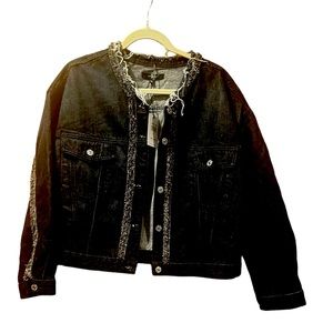 Denim jacket 7For All Mankind size 1X with short fringe
